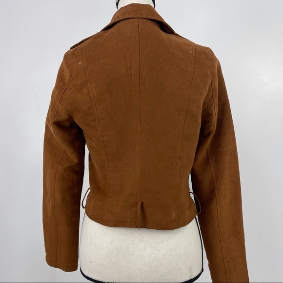 Pre-loved Faux Suede Charlotte Russe Small Jacket- Rust Color - Picture 2 of 6